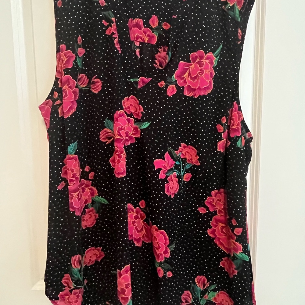 Torrid Pink Floral Sleeveless Tank Top